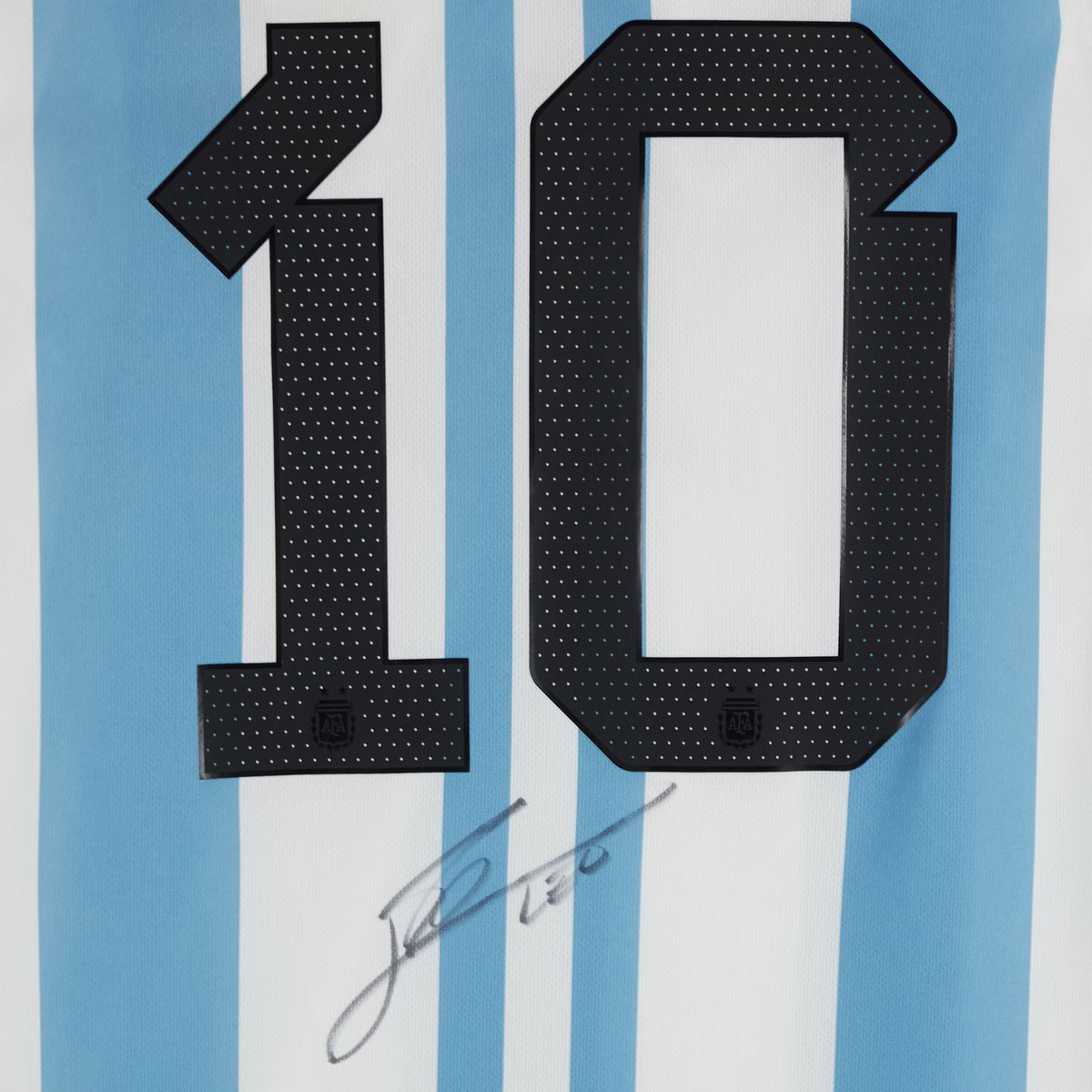 Lionel Messi Argentina National Team Autographed 2022-23 Home Jersey
